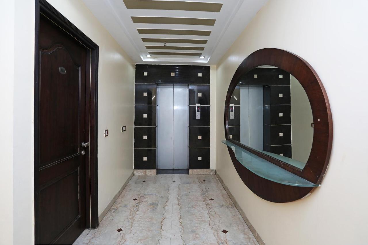 Hotel Suncity Делхи Екстериор снимка